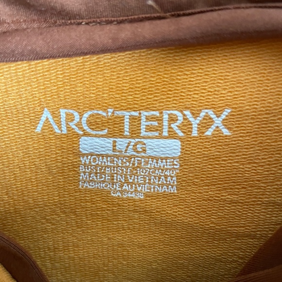 Arc’teryx Hoodie - Size Large - Bust 40”/120cm - Picture 3 of 3